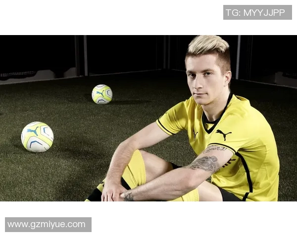 足球明星简笔素描图展示运动魅力与艺术之美的完美结合